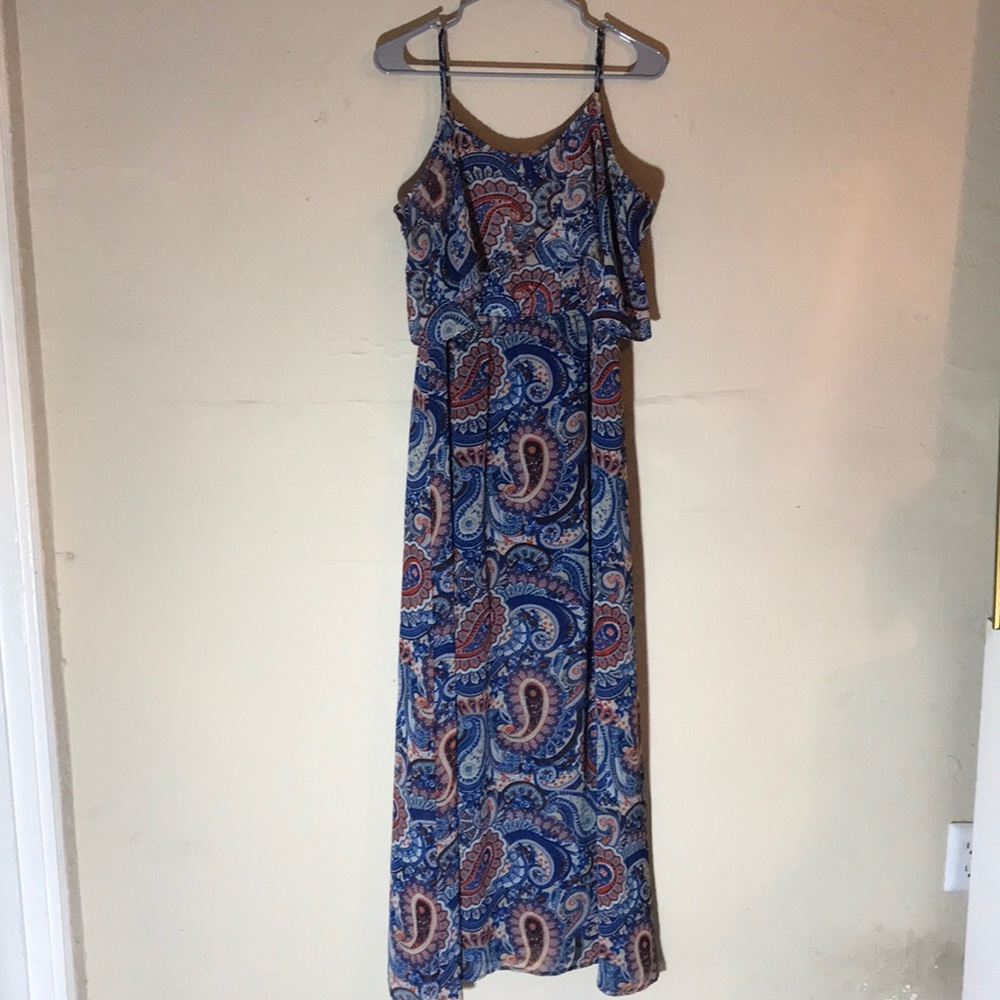Size L Light Weight Long Paisley Dress